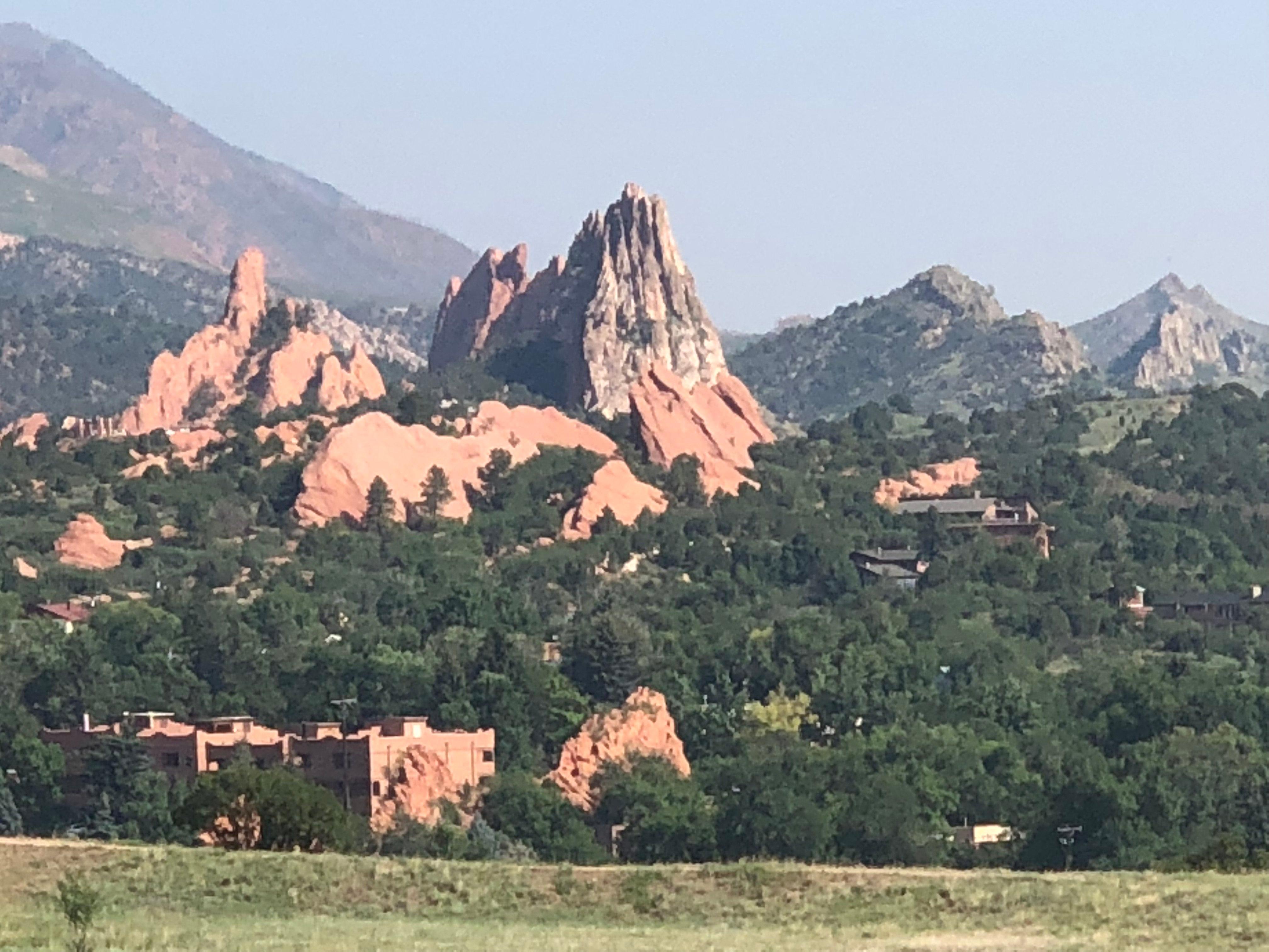 Holiday Inn Express & Suites Colorado Springs Central By Ihg Exteriör bild
