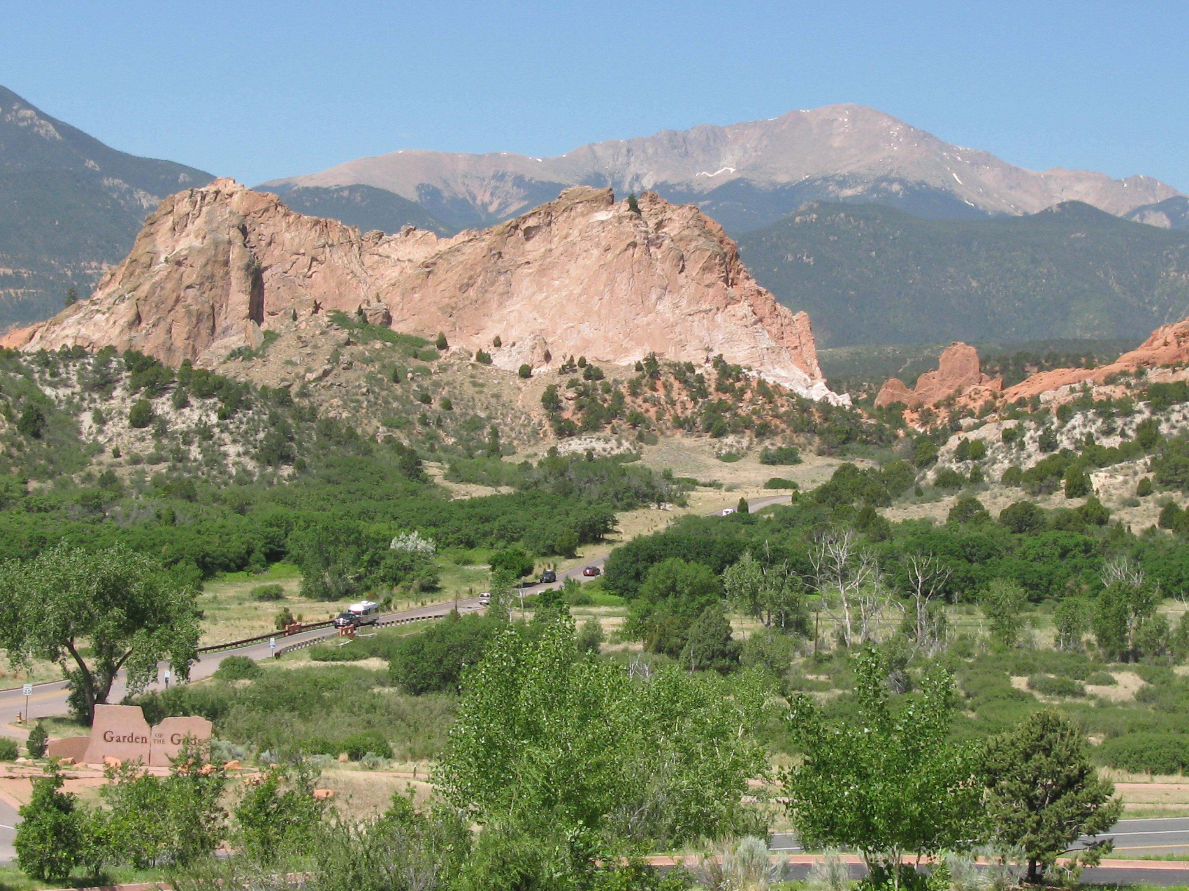 Holiday Inn Express & Suites Colorado Springs Central By Ihg Exteriör bild