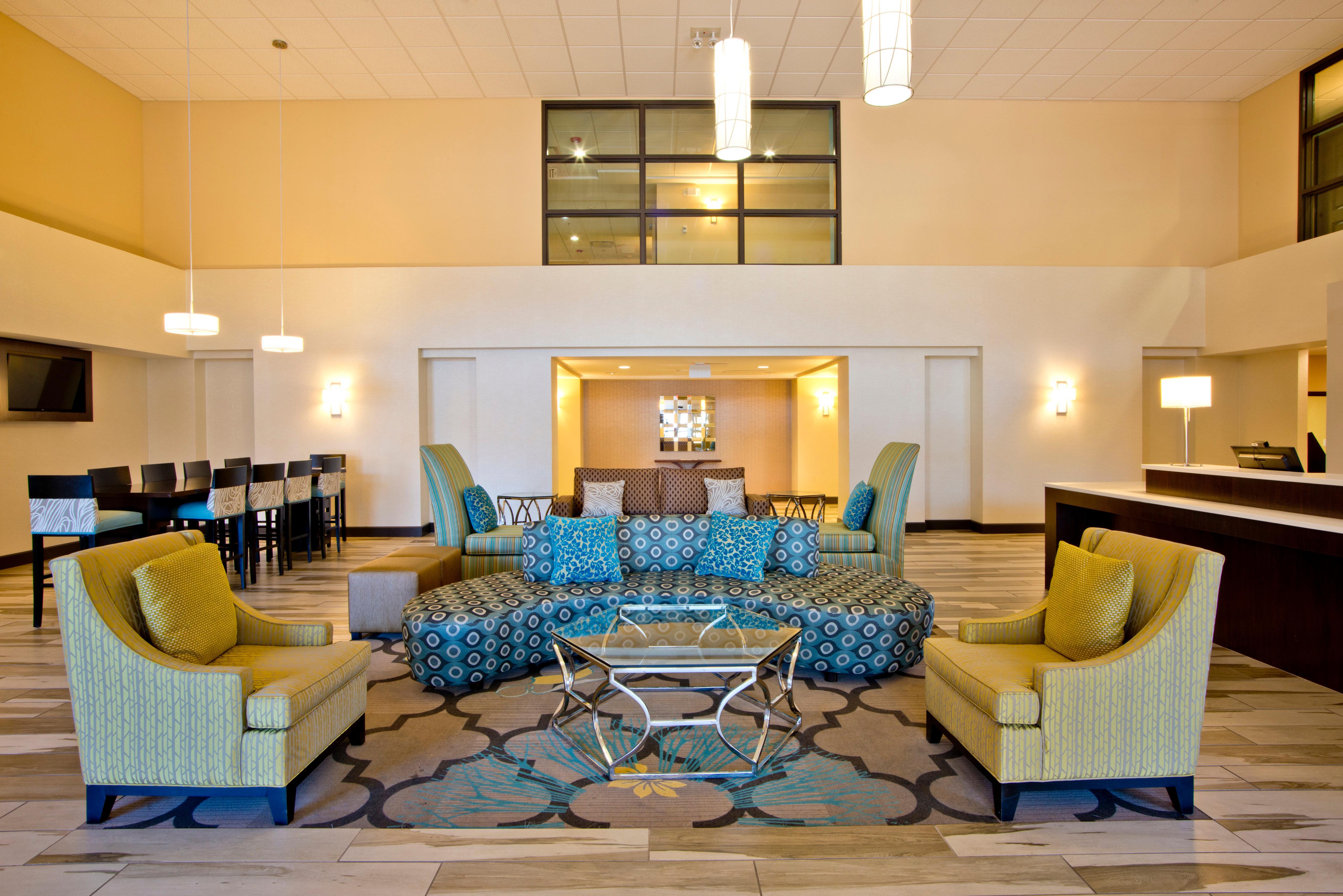 Holiday Inn Express & Suites Colorado Springs Central By Ihg Exteriör bild