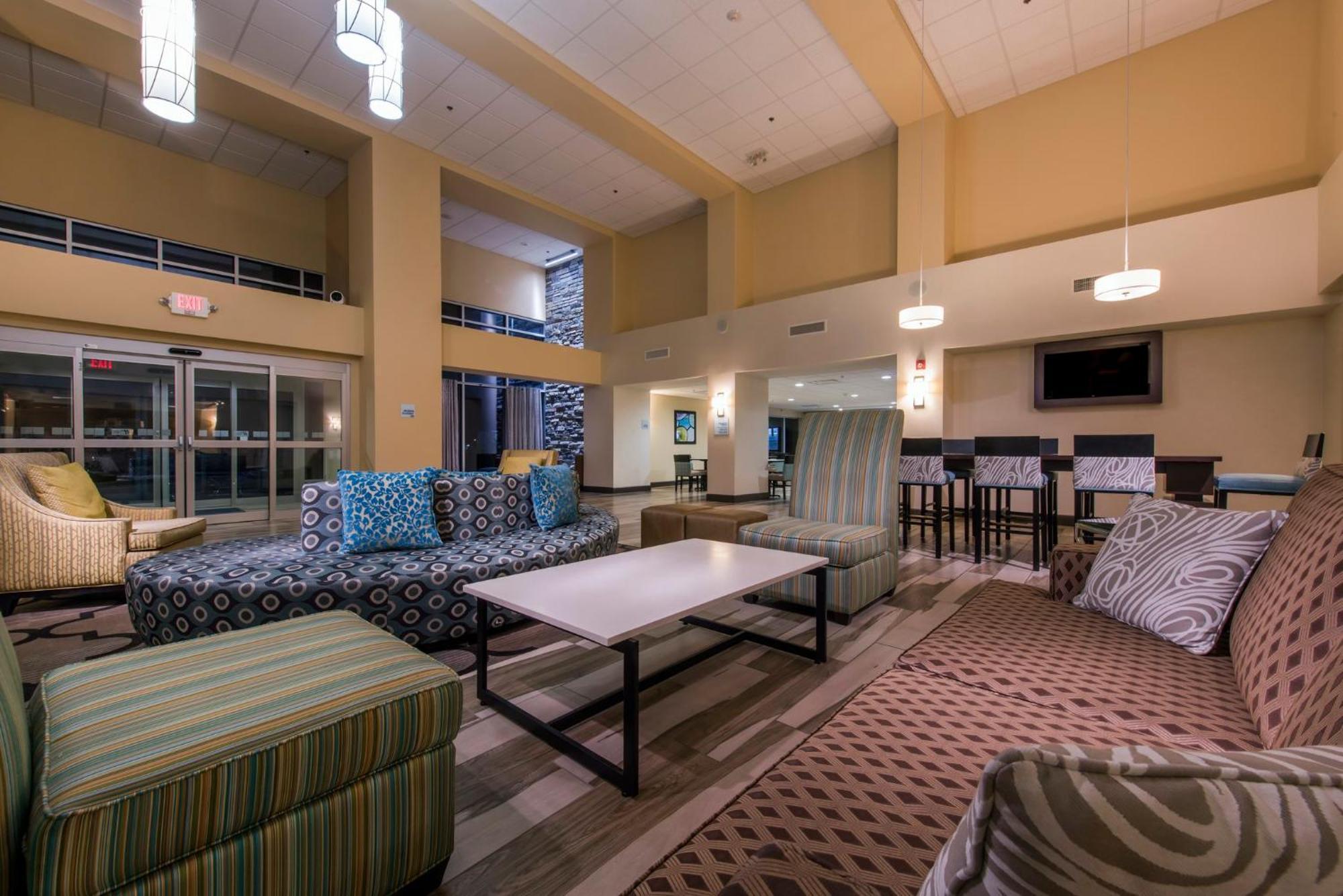 Holiday Inn Express & Suites Colorado Springs Central By Ihg Exteriör bild
